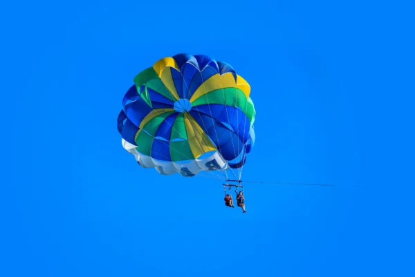 Fly over El Arco and Cabo San Lucas Bay!